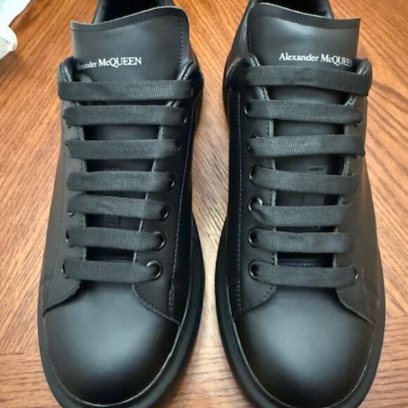 Men's - Alexander McQueen - Sneakers - Picture 2 of 4